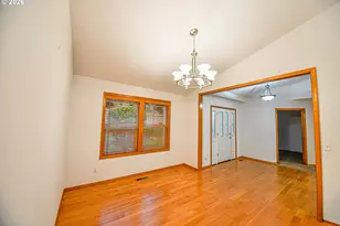 59990 Isabella Ln, Saint Helens, OR 97051 - Photo 5