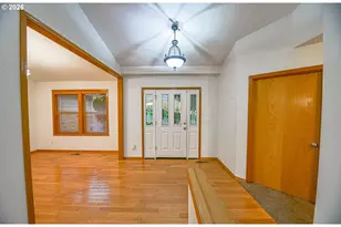 59990 Isabella Ln, Saint Helens, OR 97051 - Photo 3