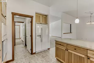 19243 Central Point Rd, Oregon City, OR 97045 - Photo 17