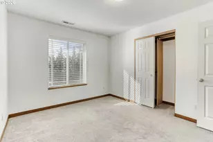 19243 Central Point Rd, Oregon City, OR 97045 - Photo 23