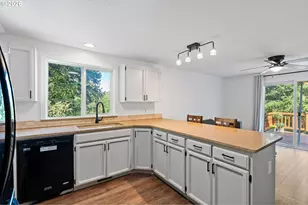 1316 NW Maple Ln, Camas, WA 98607 - Photo 17