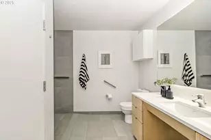 937 NW Glisan St, Portland, OR 97209 - Photo 35