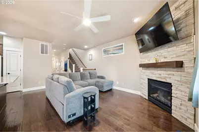 11447 SE Falco St, Happy Valley, OR 97086 - Photo 3
