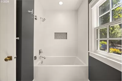 7175 S Laview Dr, Portland, OR 97219 - Photo 23