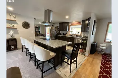 223 N 13th Ave, Cornelius, OR 97113 - Photo 13
