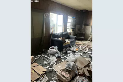 82964 Hungry Hill Rd, Creswell, OR 97426 - Photo 23