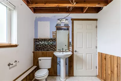 69885 Beaver Hill Dr, Rainier, OR 97048 - Photo 17