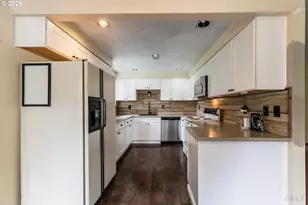 69885 Beaver Hill Dr, Rainier, OR 97048 - Photo 7