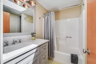 2020 Tompkins St, West Linn, OR 97068 - Photo 21