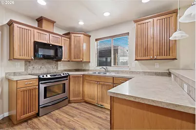 2210 52nd Ave, Longview, WA 98632 - Photo 3