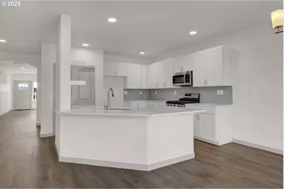 5645 Magnificence Way, Eugene, OR 97402 - Photo 5