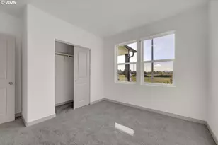 5645 Magnificence Wy, Eugene, OR 97402 - Photo 23