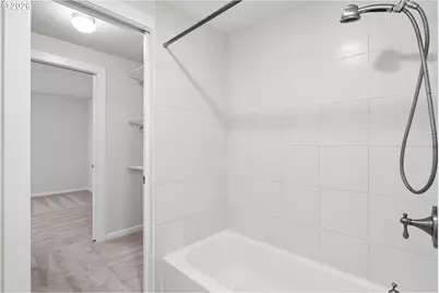 7937 SW 40th Ave #I, Portland, OR 97219 - Photo 29