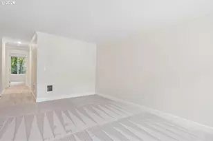 7937 SW 40th Ave, Portland, OR 97219 - Photo 9