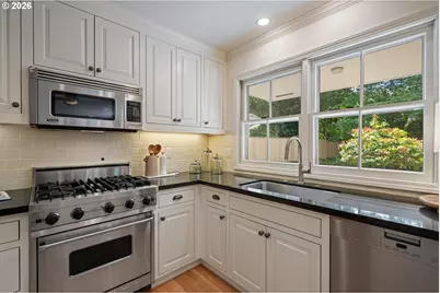 3000 Westview Ct, Lake Oswego, OR 97034 - Photo 19