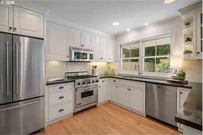 3000 Westview Ct, Lake Oswego, OR 97034 - Photo 17