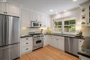 3000 Westview Ct, Lake Oswego, OR 97034 - Photo 17