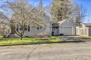 608 E 27th St, Vancouver, WA 98663 - Photo 3