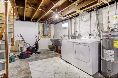 608 E 27th St, Vancouver, WA 98663 - Photo 23