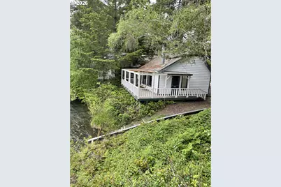 54460 McKenzie River Dr, Blue River, OR 97413 - Photo 1