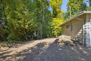 3673 Mapleton Dr, West Linn, OR 97068 - Photo 21