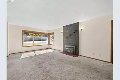 3673 Mapleton Dr, West Linn, OR 97068 - Photo 3