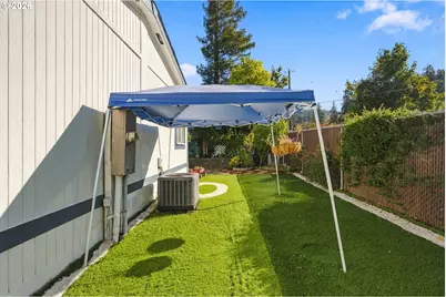1313 E Monroe Ave, Cottage Grove, OR 97424 - Photo 41