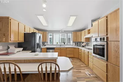 1313 E Monroe Ave, Cottage Grove, OR 97424 - Photo 19