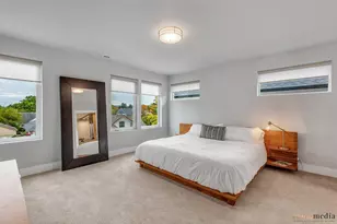 2021 SE Woodward St, Portland, OR 97202 - Photo 9