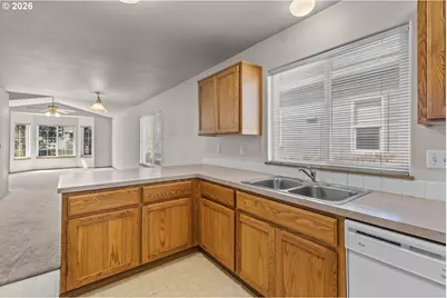1608 NW Elgin Ave, Bend, OR 97703 - Photo 9