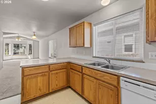 1608 NW Elgin Ave, Bend, OR 97703 - Photo 9