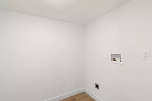 3721 N Michigan Ave, Portland, OR 97227 - Photo 15