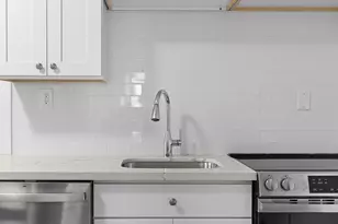 3721 N Michigan Ave, Portland, OR 97227 - Photo 9