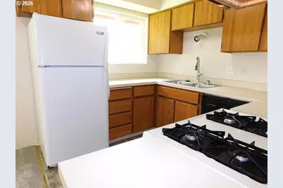 255 D St, Vernonia, OR 97064 - Photo 11