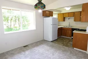 255 D St, Vernonia, OR 97064 - Photo 9