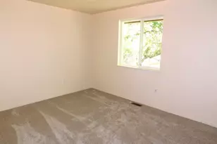 255 D St, Vernonia, OR 97064 - Photo 27