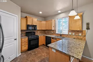 1690 W Williamson Ave, Sisters, OR 97759 - Photo 9
