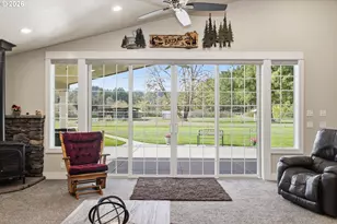 93684 Marcola Rd, Marcola, OR 97454 - Photo 17
