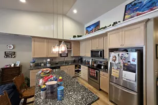 1660 NE Alameda Ave, Roseburg, OR 97470 - Photo 15