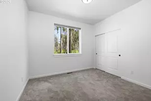 49380 McKenzie Hwy, Vida, OR 97488 - Photo 25