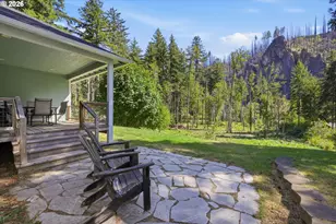 49380 McKenzie Hwy, Vida, OR 97488 - Photo 41