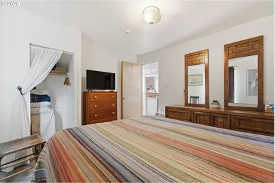 842 S Empire Blvd, Coos Bay, OR 97420 - Photo 25