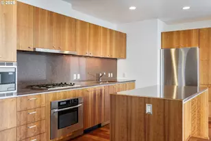 841 S Gaines St, Portland, OR 97239 - Photo 9