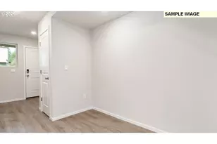 6132 NE 51st St, Vancouver, WA 98661 - Photo 3