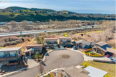 162 Blue Heron Ct, The Dalles, OR 97058 - Photo 3