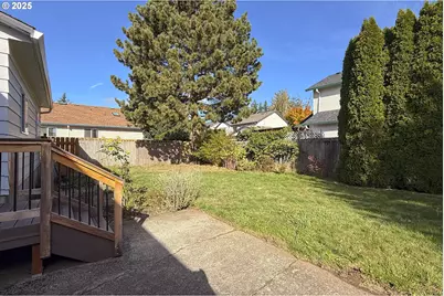 1226 SW Hensley Rd, Troutdale, OR 97060 - Photo 35