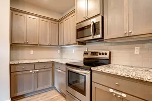 135 Loganberry Ct, Woodland, WA 98674 - Photo 3