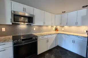2419 Hickory Ave, Longview, WA 98632 - Photo 3