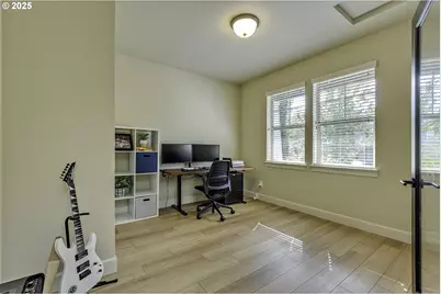 13255 SW Hazelcrest Way, Portland, OR 97224 - Photo 5