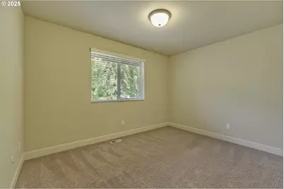 13255 SW Hazelcrest Way, Portland, OR 97224 - Photo 23